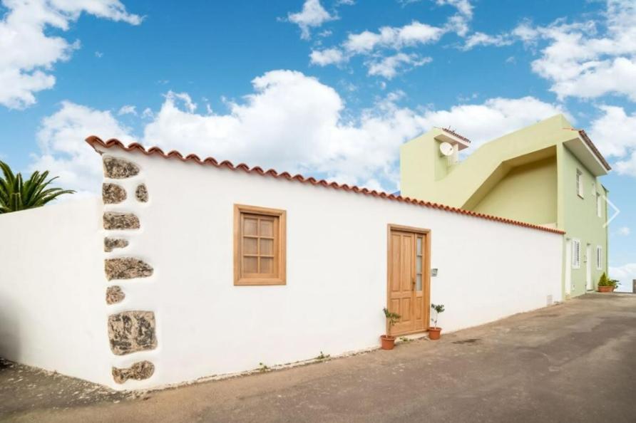 La Casa Del Bisa Villa Genovés Exteriör bild