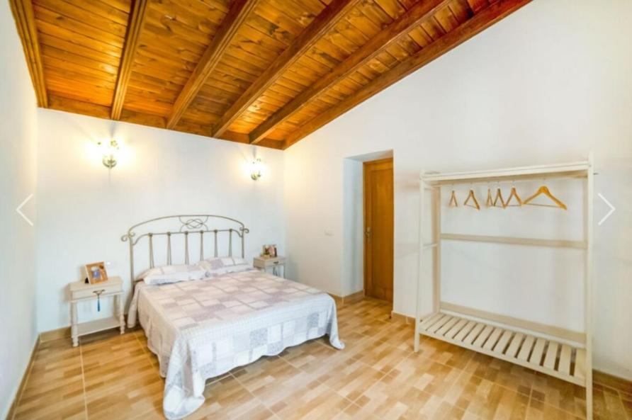 La Casa Del Bisa Villa Genovés Exteriör bild