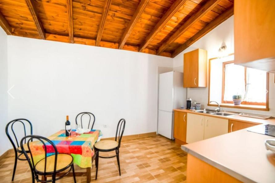 La Casa Del Bisa Villa Genovés Exteriör bild