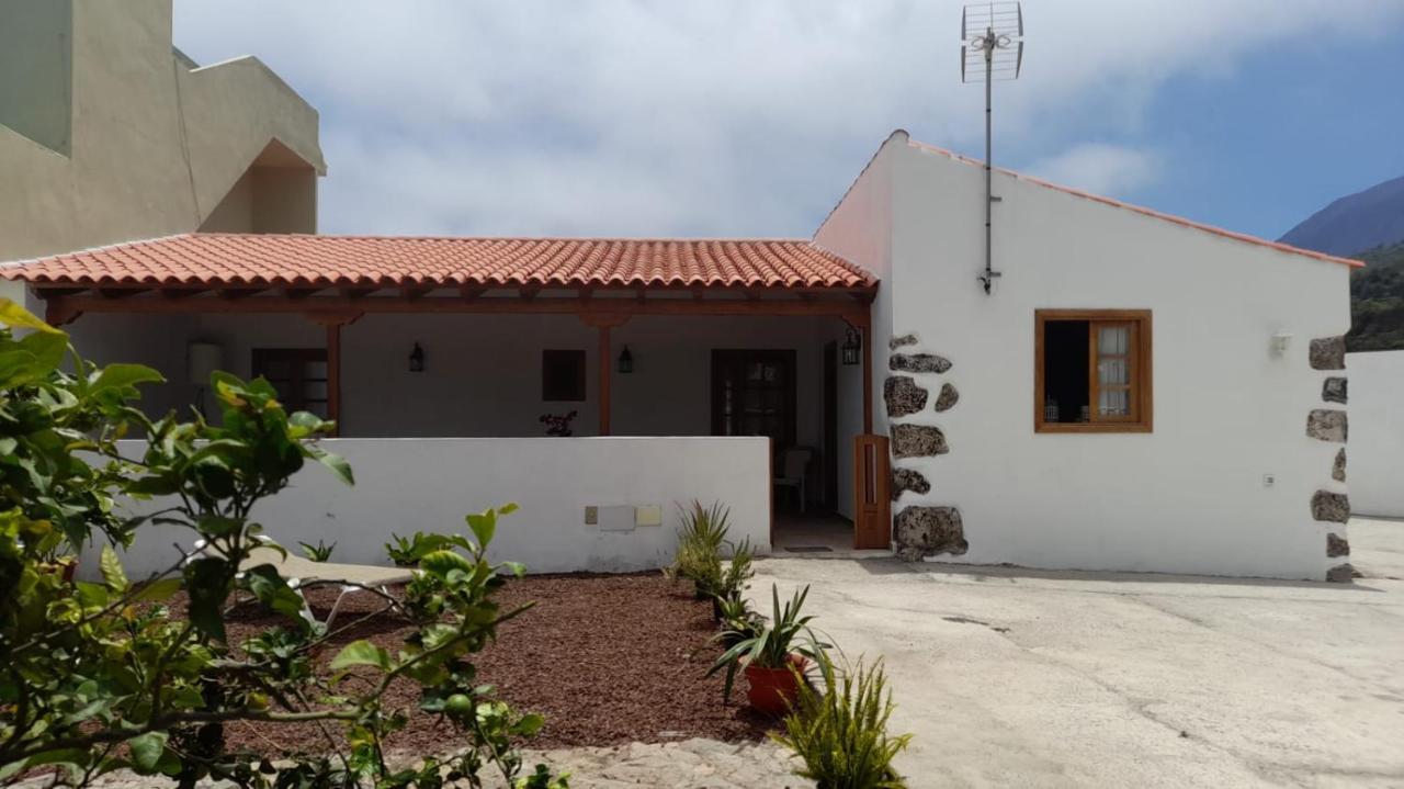 La Casa Del Bisa Villa Genovés Exteriör bild